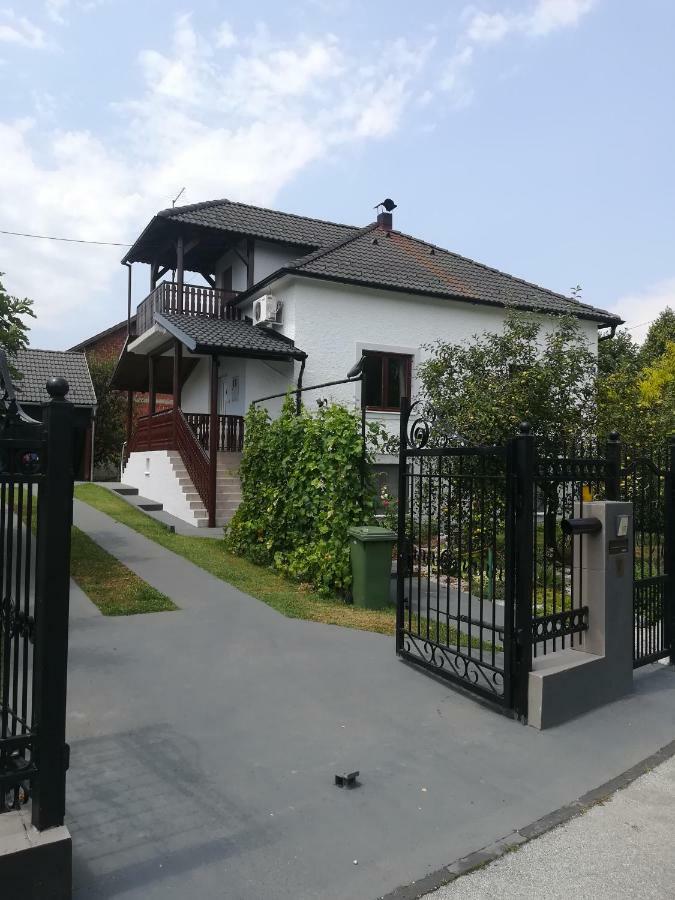 Holiday Home Baotic Velika Mlaka Экстерьер фото